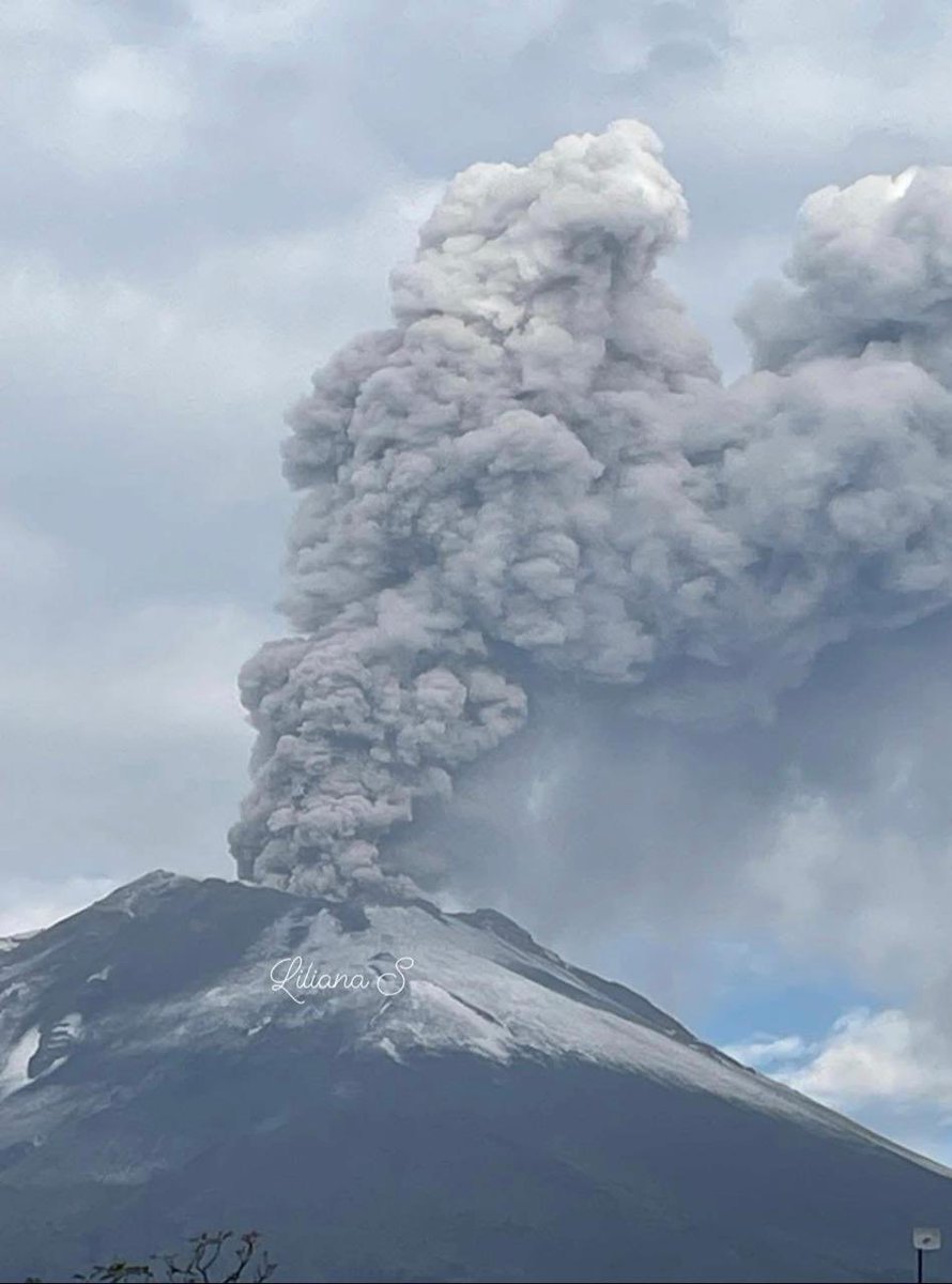 Así amanece el #Popocatépetl este domingo 🌋<a href="/chematierra/">Geól. Sergio Almazán</a>