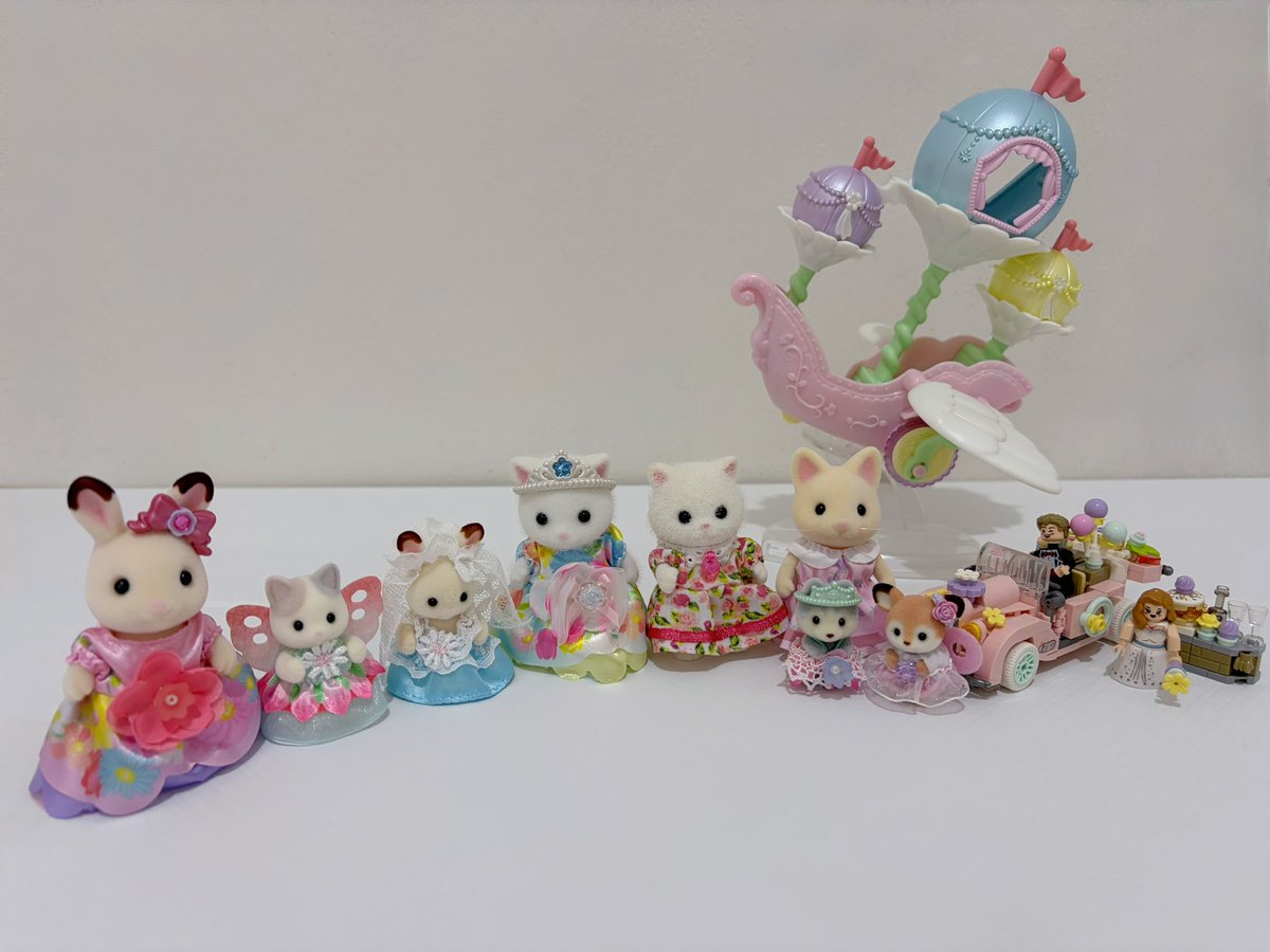 logqam's tweet image. pasukan nyimut (lovingly) 👩🏻‍❤️‍💋‍👨🏻💗