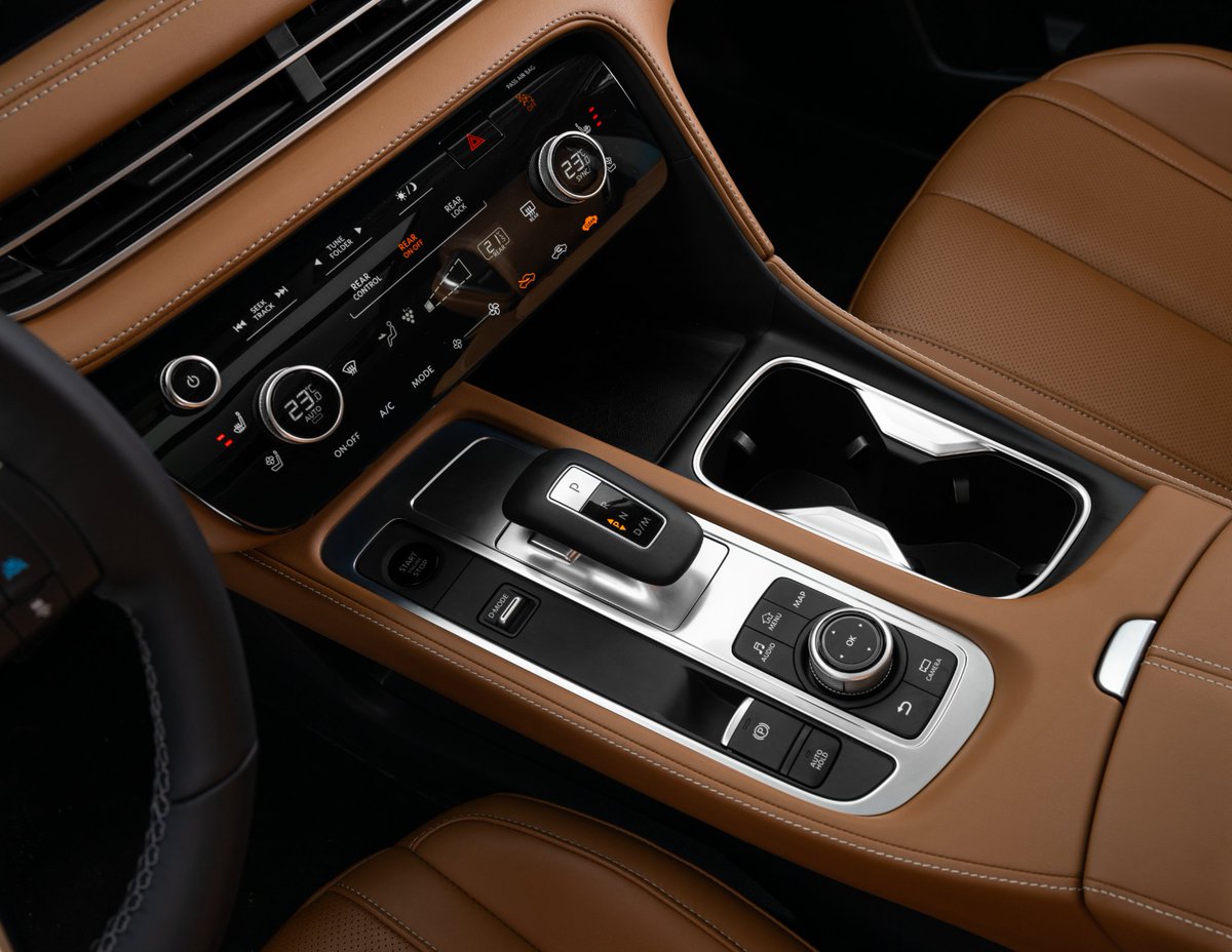 INFINITI Middle East tweet media