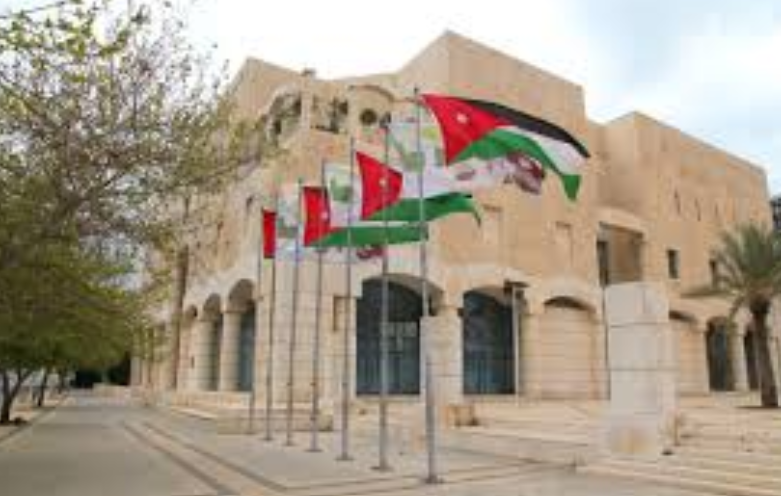 رئيس لجنة أمانة عمان يمارس صلاحياته القانونية في إنهاء خدمات الموظفين وفق الأنظمة 