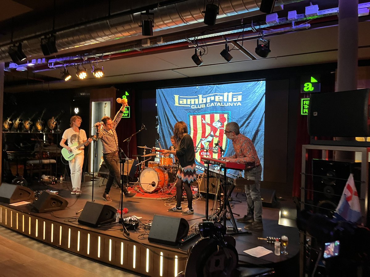 Lambretta Club Catalunya tweet media