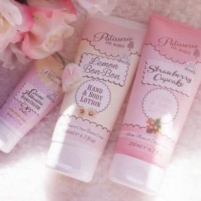 sakurafraise's tweet image. patisserie de bain oh how i long to try your products