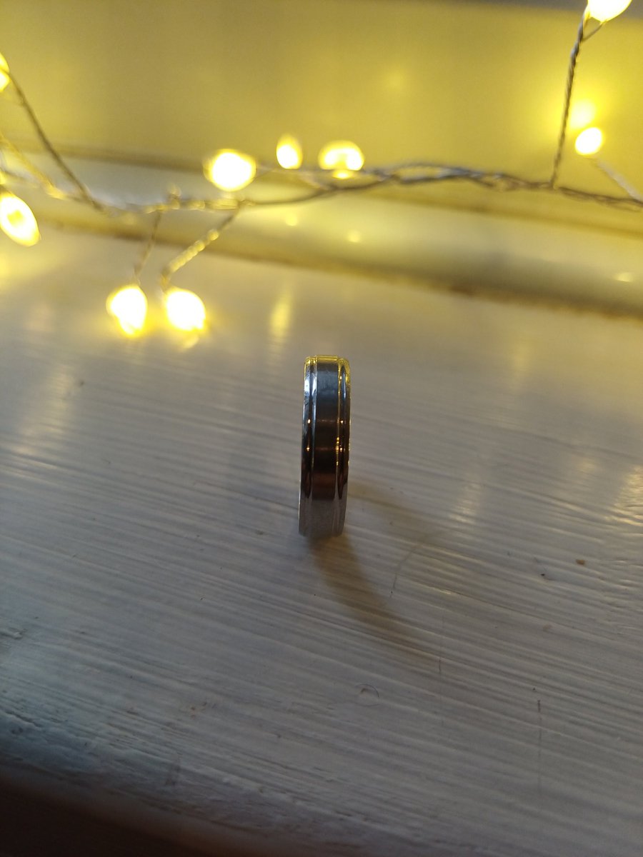 James_Treadwell's tweet image. Please everyone help. I am trying to do a Christmas miracle and make someone happy. Yesterday (21/12/25)  in @Bullring we found this lost platinum wedding band. It is name and date engraved, and has more detail. I want to reunite it with its rightful owner. Retweets might help.