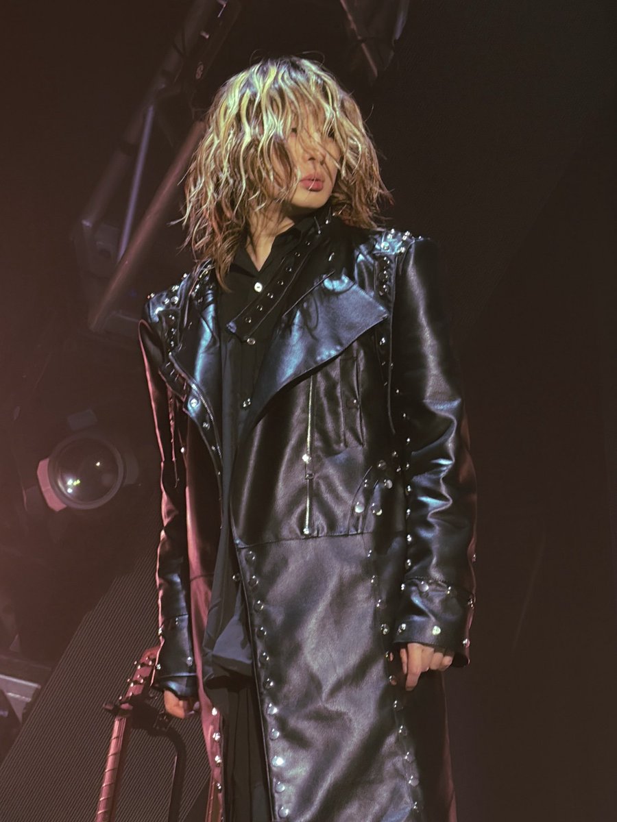 오늘 홍동균 진짜
못참겠읍