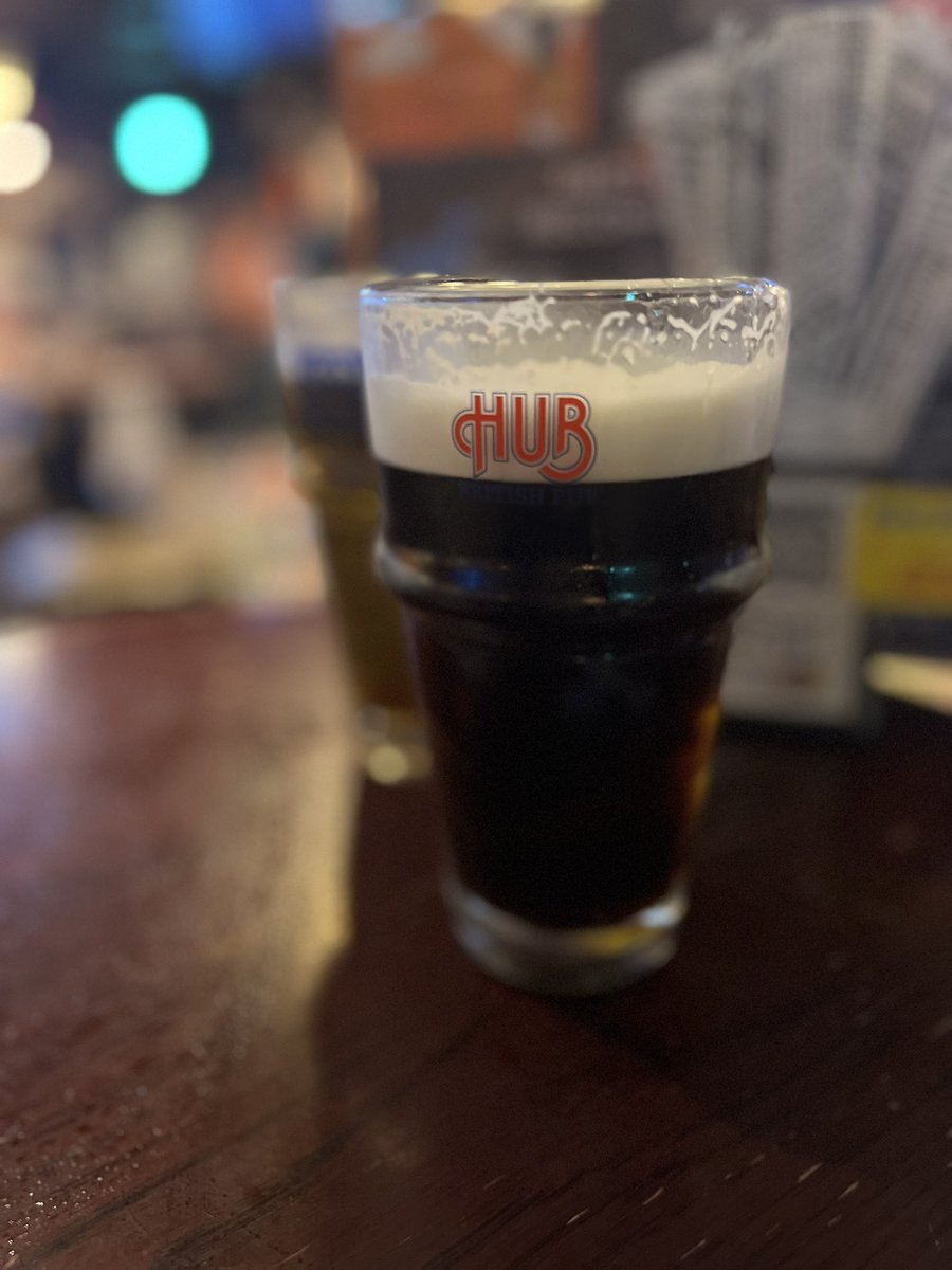 今日は暖かいねー
ビールがおいしい😋

※いつも、おいしいだろ！

#HUB   
#ハーフ&amp;ハーフ