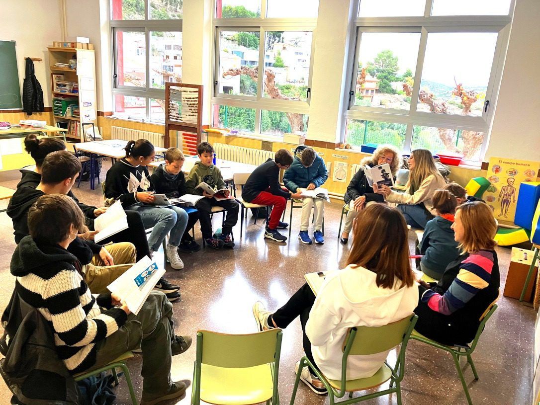 Incorporar el alumnado recién llegado o con NEE a las TLD
✍️ Begoña Flos

¿Te lo perdiste?
buff.ly/uxSsm9N
El objetivo de este artículo es dar una serie de ideas o estrategias para incorporar toda la diversidad de nuestro alumnado a las TLD, porque participar en ellas…