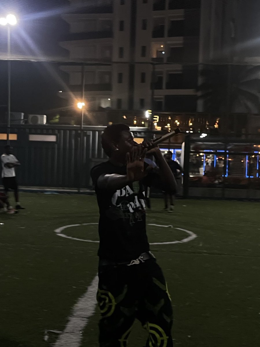 3 on 3. ty <a href="/sonics_radr/">Radr Sonics</a>