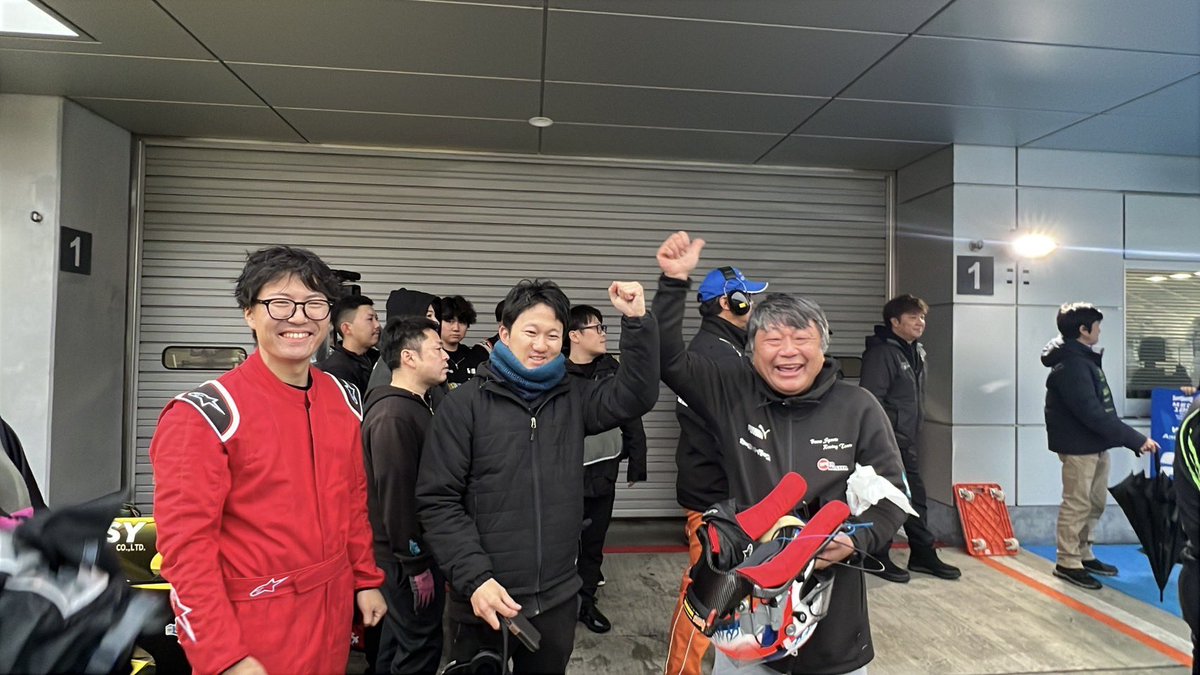 MEC120 VITA Pro-Amaクラス、総合優勝しました。 予選はクラス7番手