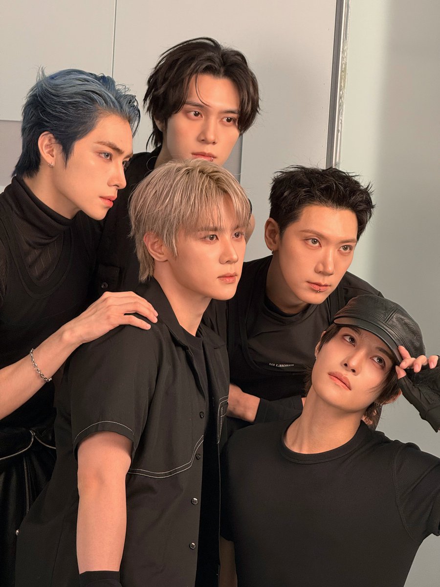 Face is insane 🫡🫡🫡 #XIAOJUN #肖俊 #샤오쥔 #シャオジュン