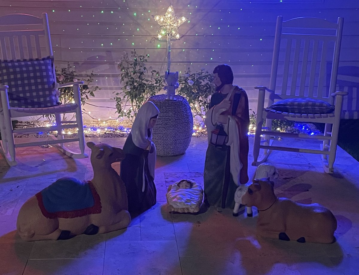 Coach Gore tweet media