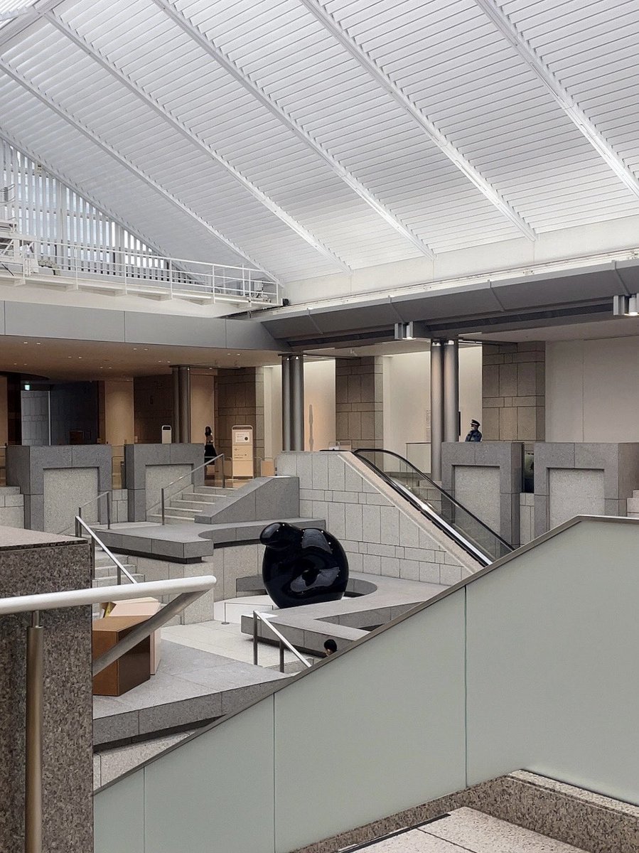 2l323's tweet image. 