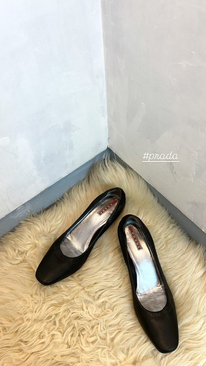 aym___1121's tweet image. 可愛い冬服たくさんすぎるんだけど！！👜💞

#inthebuilding
#used #vintagefashion #vintage #fashion 
#useashop #ブランド古着
#大阪古着屋 ＃古着屋
＃レディース古着 ＃メンズ古着
#肥後橋 ＃梅田古着屋　#冬服
#TikTok

vt.tiktok.com/ZSPpaW14e/