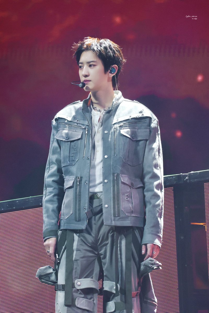 Lychee_universe's tweet photo. 2025.12.20

멜론뮤직어워드 MMA

#찬열 #CHANYEOL #チャニョル #朴灿烈
#EXO_MMA2025 
#엑소_2025멜론뮤직어워드 https://t.co/7wxVeiyfmT