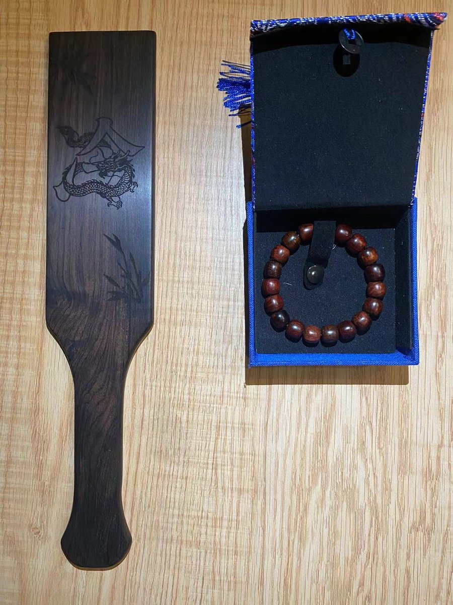 生日礼物哦！谢谢小木青😎
<a href="/hmycyyqq/">木青</a>