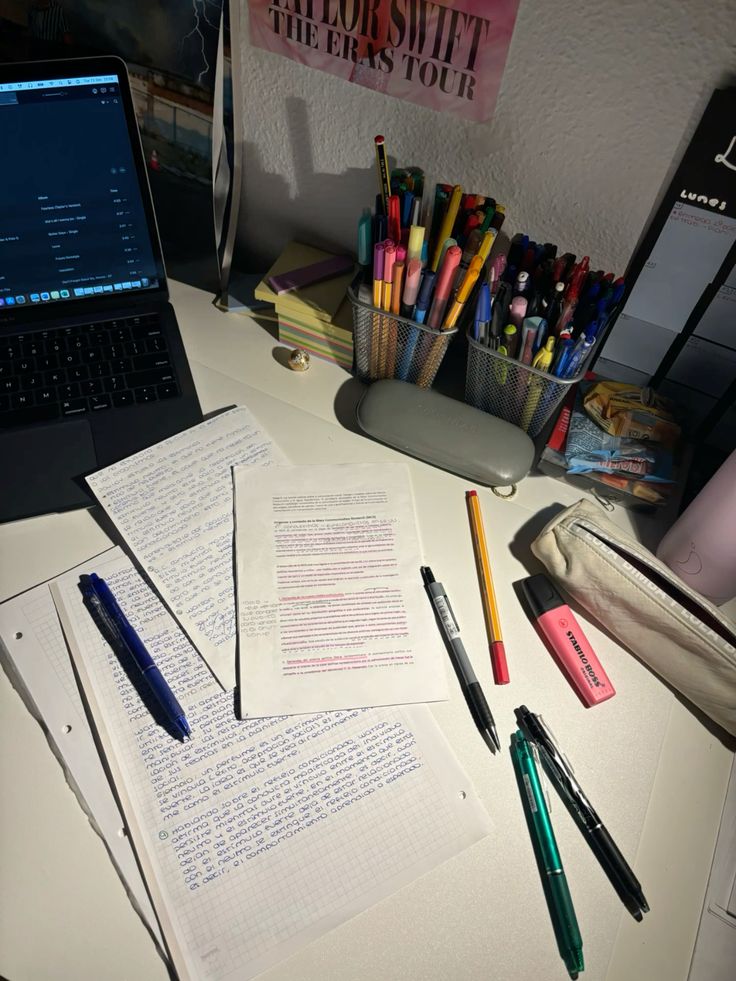 Essayhelp09's tweet image. Are you struggling with summer classes and would need help?
Contact us today:

Synopsis
Thesis / Dissertation
Essay Writing
Final Year Projects
Programming
Research Papers
Online Exams
Statement of Purpose
Business Plan
Coding Assignment
Practical Assignment
Simulation Work