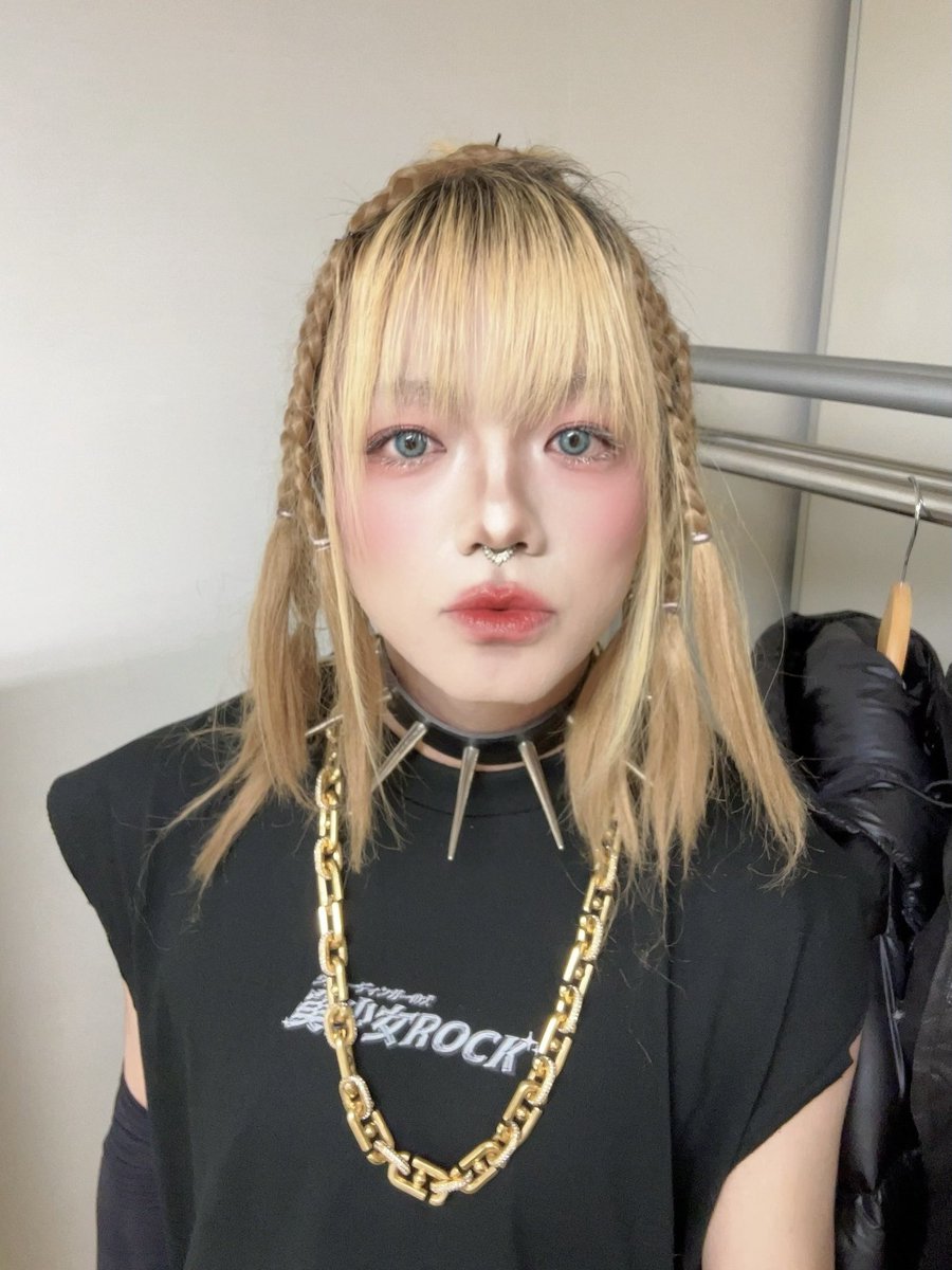 YUCHIページ KF-650 [完売] 壁寄スタンド | 製品情報 | HAMILeX（ハミレックス