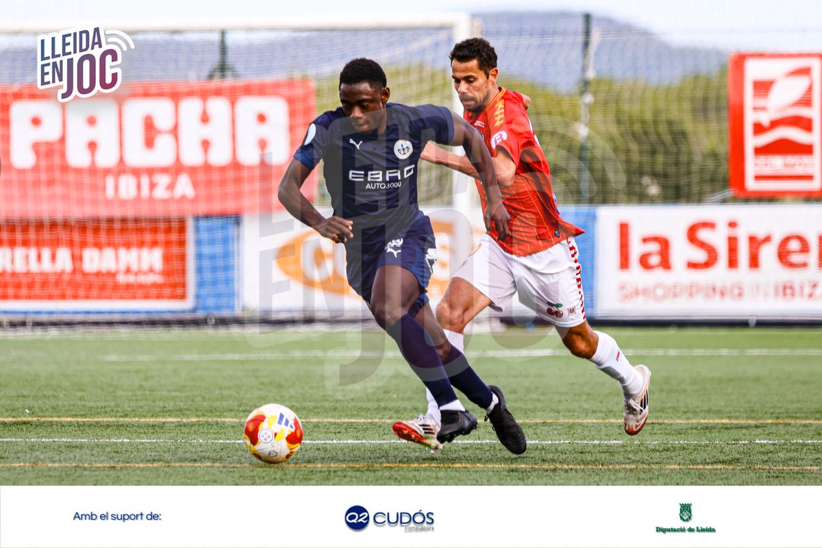 ⚪️ ⏱️ 34' | 0-0 | Alya conduint la pilota davant la pressió rival.

📷 <a href="/Ingrids_photos/">Ingrid Segura</a>
 
#IbizaAtlèticLleida #LleidaEnJoc

🚨 EN DIRECTE:
💻 segre.com/ca/lleida-en-j…
📲 APP SEGRE reskyt.com/app/segre