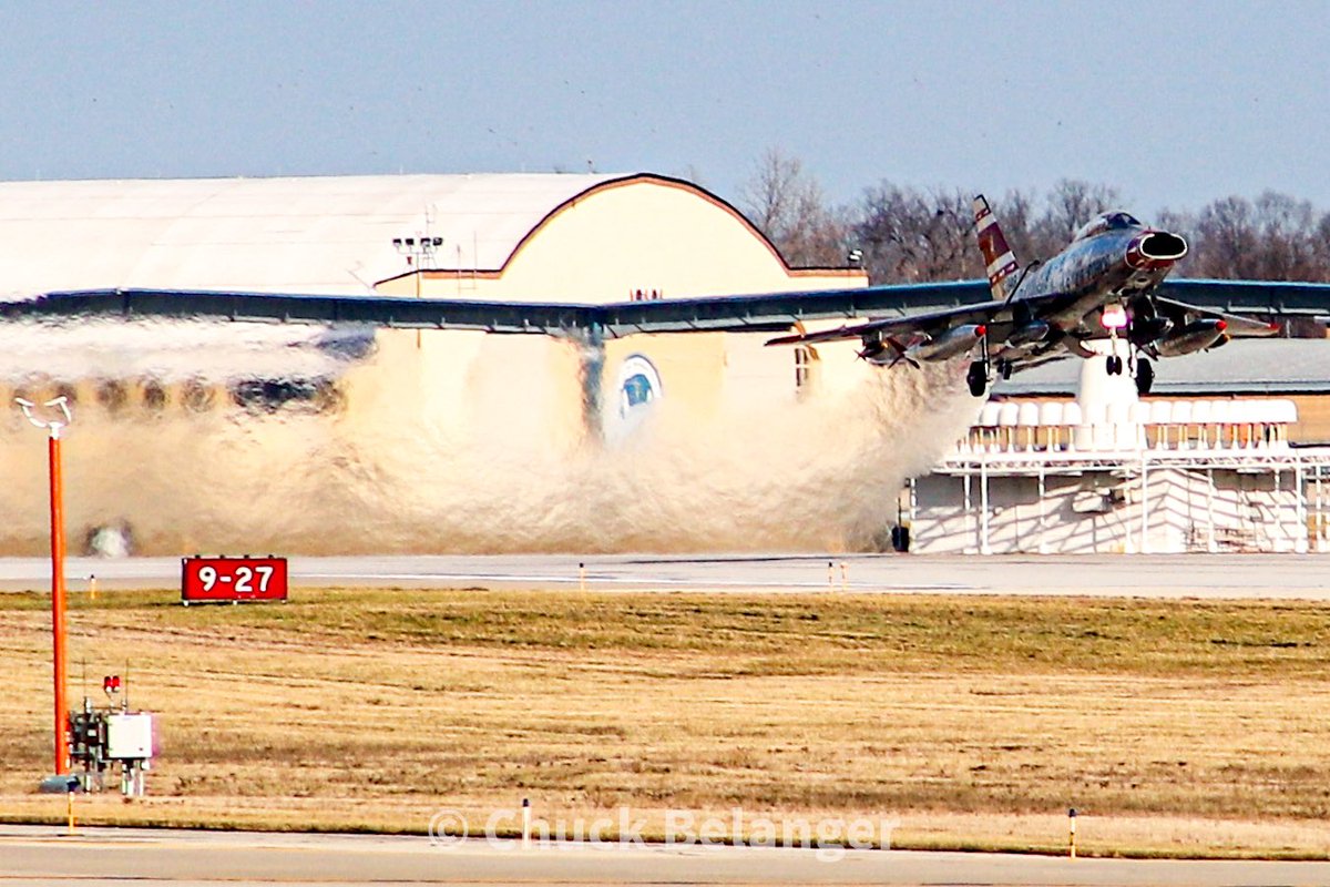 NowHeresYou's tweet photo. Look at the heat pouring out of that engine! I love heat distortion. F-100 Super Sabre departing FWA #heatdistortion #f100supersabre #fortwayne #avgeek #planespotting https://t.co/3Kv4kkHPOc