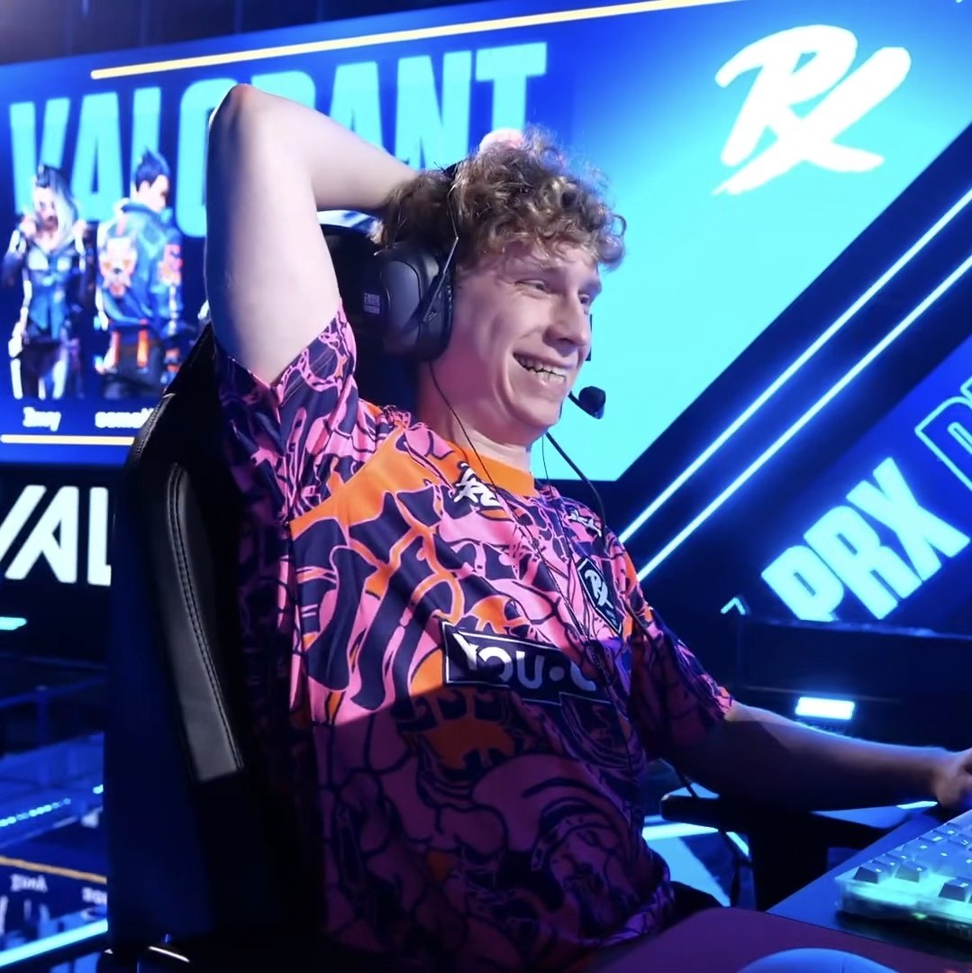 That's evil smile 😭