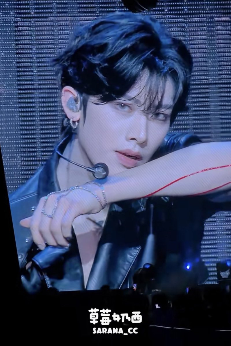 𝙱𝚎𝚛𝚛𝚢 tweet media