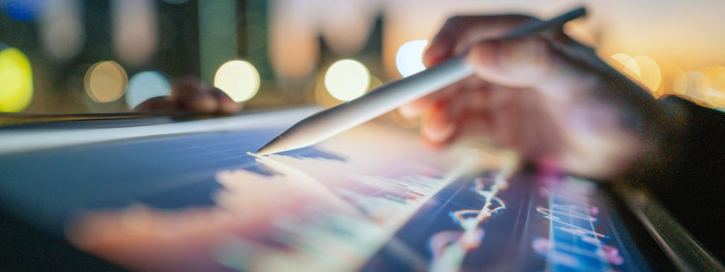 SupplyChainNet2's tweet photo. 2026 supply-chain trends to watch:
https://t.co/nP4dycbVMN 
1️⃣ AI becomes essential
2️⃣ Nearshoring accelerates
3️⃣ Real-time visibility becomes the new standard
#SupplyChain #Logistics #2026Trends #SCN https://t.co/eC1YNqWXgu