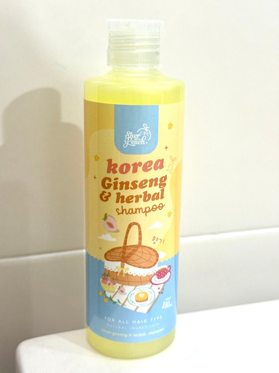 callmevns's tweet image. แนะนำตัวนี้คับ แชมพูโสมสมุนไพรแบรนด์ไทย ลดผมร่วง ลดรังแค ผมงอกใหม่แทนผมที่ร่วงไว หนากว่าเดิม หัวไม่มันง่ายด้วย กลิ่นไม่ฉุน ดีใจที่ตัวนี้กลับมาขาย🥹🫰🏻