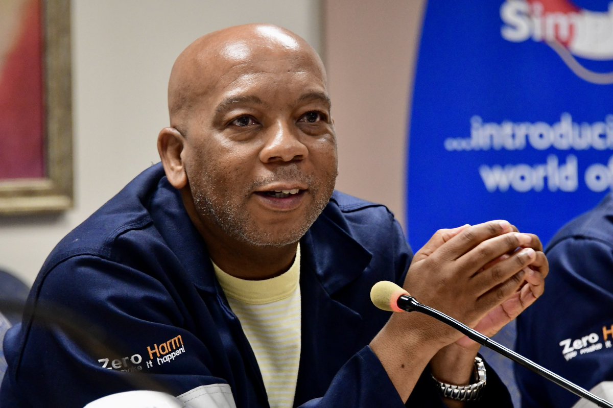 Minister of Electricity and Energy, <a href="/Kgosientsho_R/">Dr Kgosientsho Ramokgopa</a> , has been recognised as the highest performing minister in the 2025 cabinet rankings by the F.W. de Klerk Foundation.

This historic achievement marks a decisive turning point in our country’s democratic journey and stands as a