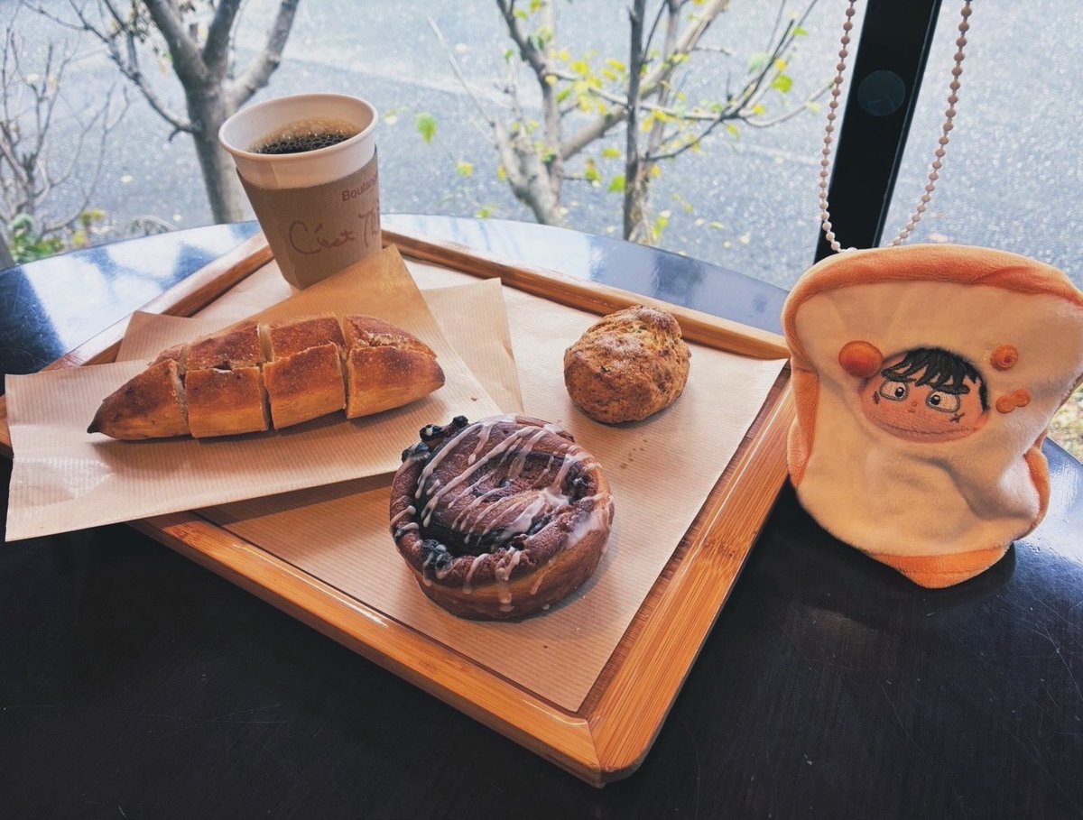 あきお tweet media