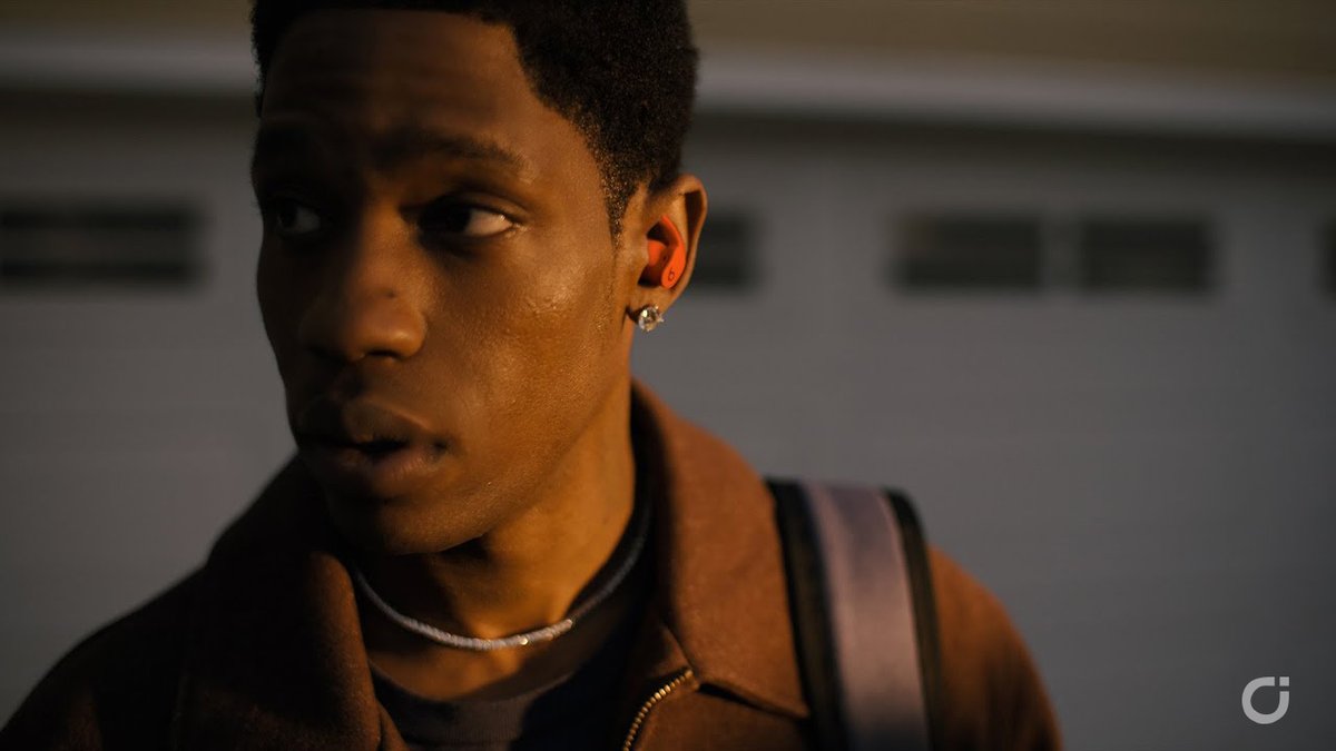 Beats lancia la campagna "DARE TO DREAM" con Travis Scott ispazio.net/2180191/beats-…