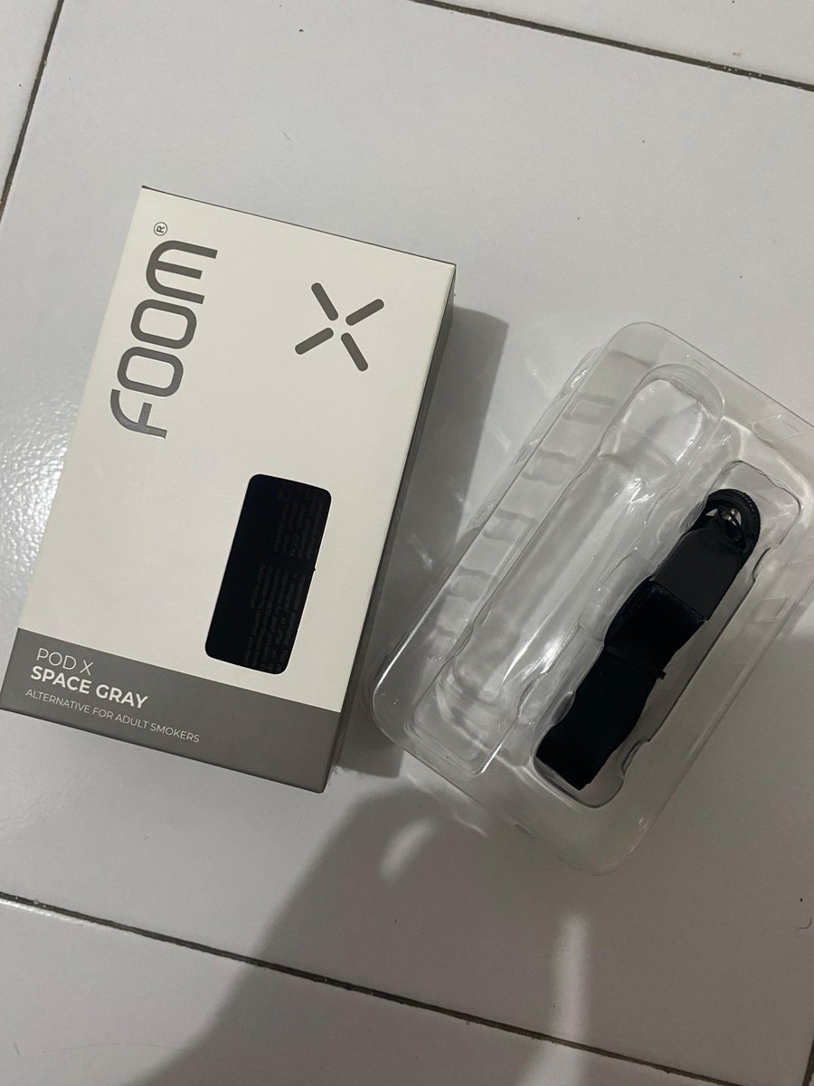 Exvaluation's tweet photo. WTS FOOM X SPACE GRAY 80k (nego) (harga asli 200k)

- pemakaian baru sebentar, sekitar 1 bulan
- ada goresan dikit karena warnanya gelap, jadi gampang kebaret baret
- box masih mulus, ada lanyard dan charger

DOM: PURWOKERTO https://t.co/QBfkZAzv3A