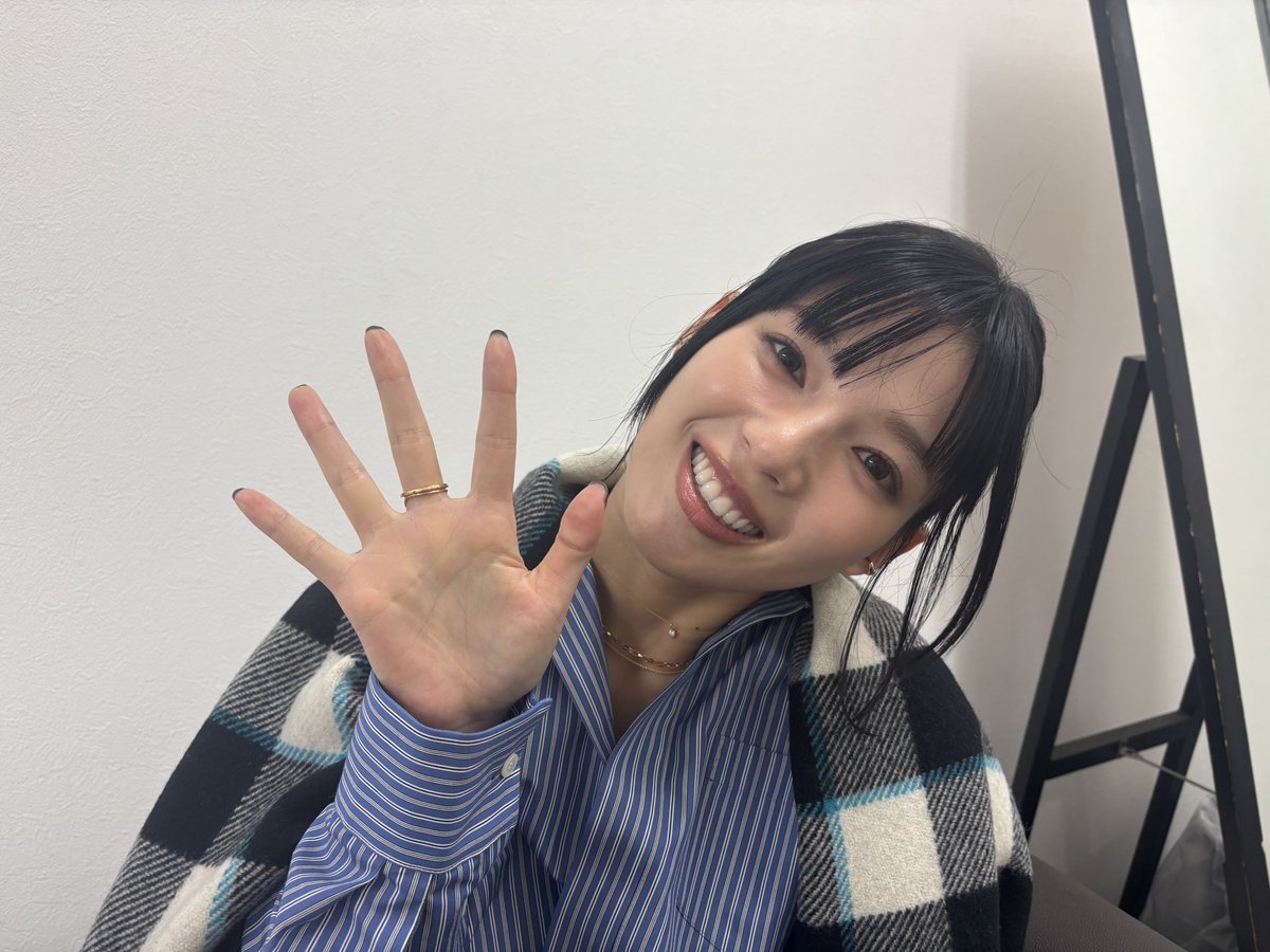 anna_ishii_mg's tweet photo. 昨日は...

#映画楓 公開記念舞台挨拶でした🍁

何度も観てほしい作品。
ぜひ映画館で‼︎

映画を観終わったあとは、
【#楓泣き 】で語りましょう🔭·˖ https://t.co/Kyy468cmTM