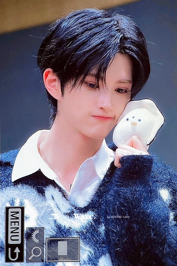 waveofLEO's tweet image. 251221

两个都係我嘅幸運嘢 .. ~ 

#XODIAC #소디엑 #리오 #LEO #李傲賢
#내사랑고양이바보