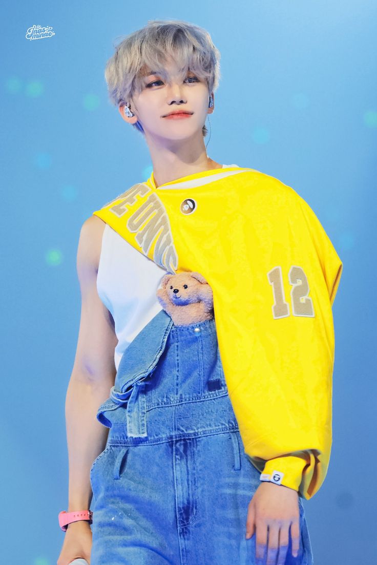 <a href="/rooosyzh09_/">Luccy Arabella Waverly</a> <a href="/vouzital/">⚝ krys</a> <a href="/oueijja/">ou🦖</a> <a href="/ActCircleSQ/">Act Circle</a> Pada intinya, aku berterima kasih kepada Aciti dan Acituls yang sudah bersama membangun rumah ini dengan penuh canda, tawa, tangis, emosi yang membuat kehidupan kita menjadi lebih berwarna dan bermakna.