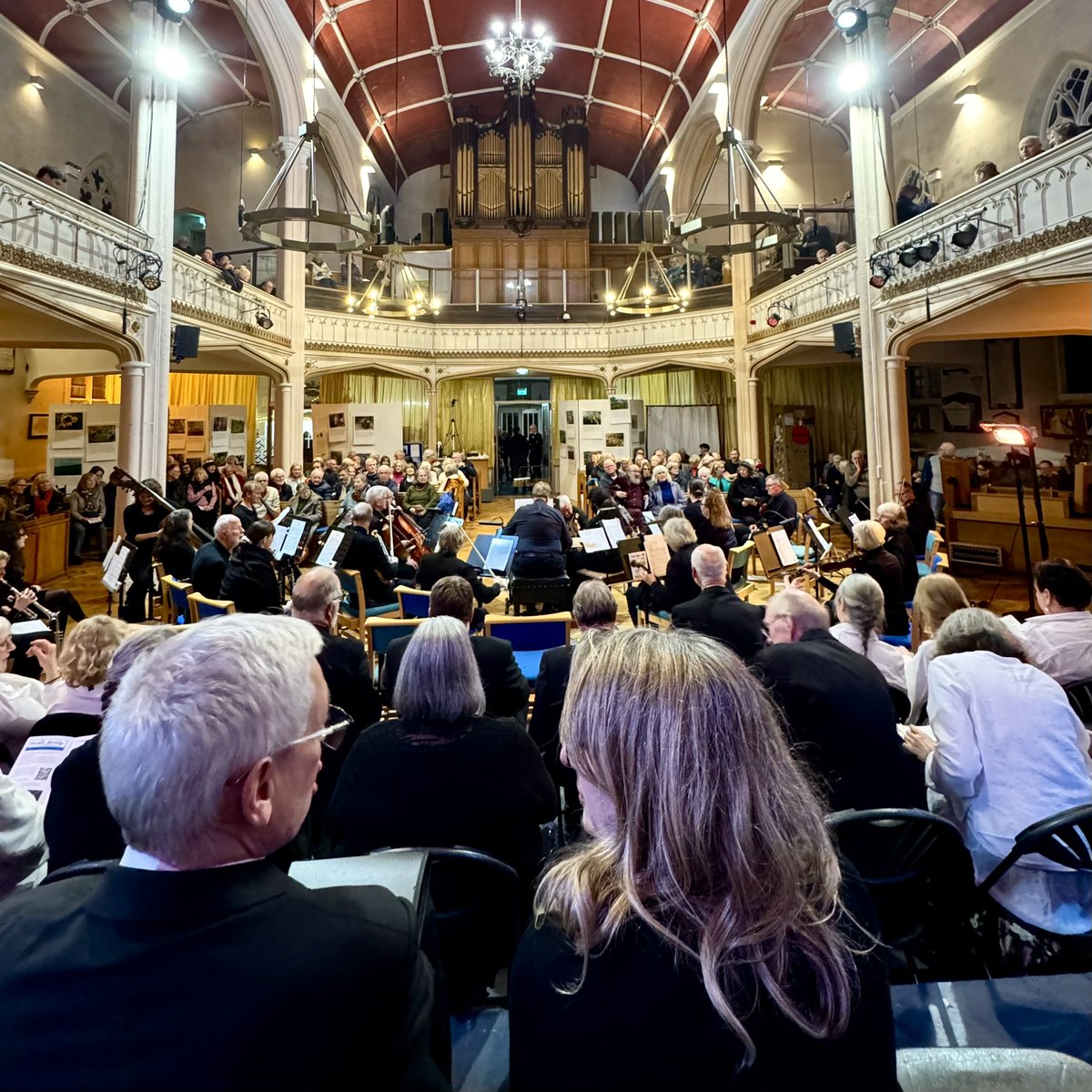 sarahmcquaid's tweet photo. Such a joy & privilege to once again be part of the #DuchySingers #HandelsMessiah at #StMarysChurch #Penzance in aid of #MusicAbility! Thanks to Martin for the pic from the balcony which is followed by two I took just before the start. Looking forward to -> https://t.co/NS3qvzPscZ