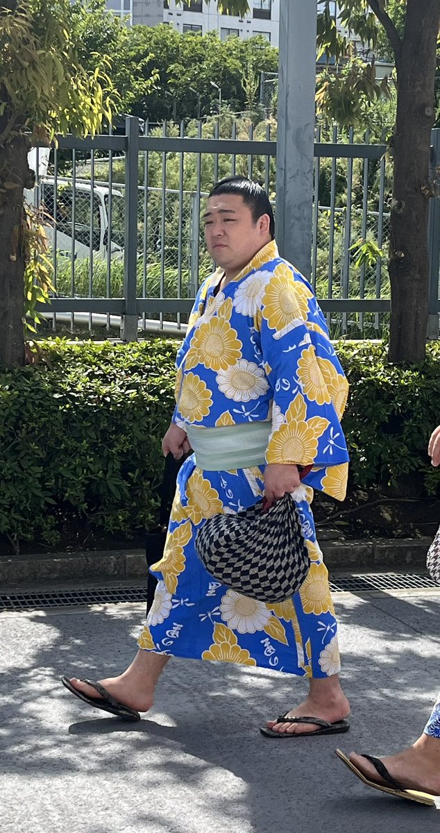 麒麟龍くん🦒🐉
誕生日おめでとう  明日は番付発表❗️
初場所も応援します☺️