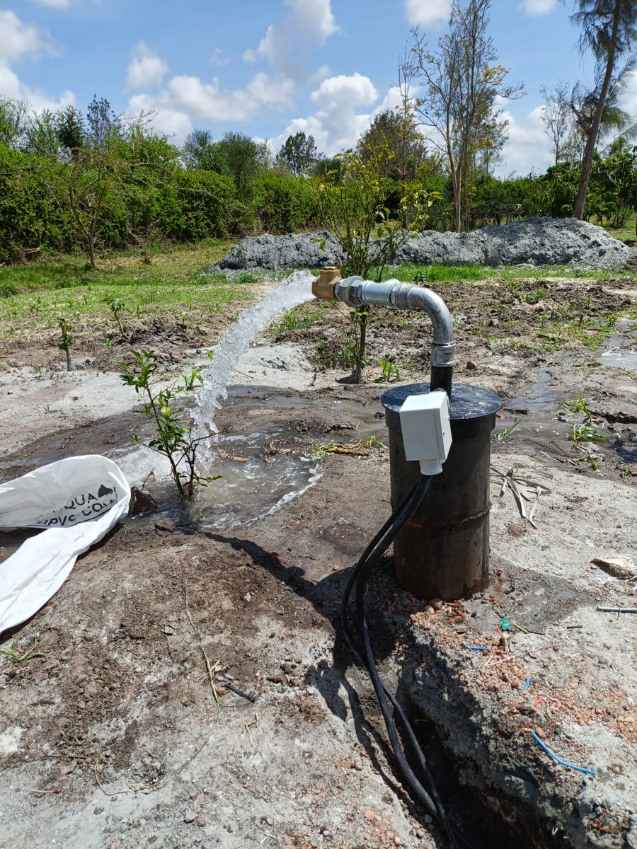engineerJoshuaM's tweet image. 💧 Regular servicing keeps borehole pumps running longer and water cleaner.
✔️ Less pump strain
✔️ Steady water flow
✔️ Reduced sand &amp;amp; contamination
✔️ Lower repair costs
👉 Service early. Protect your water.
#BoreholeMaintenance #PumpCare #WaterQuality #Groundwater