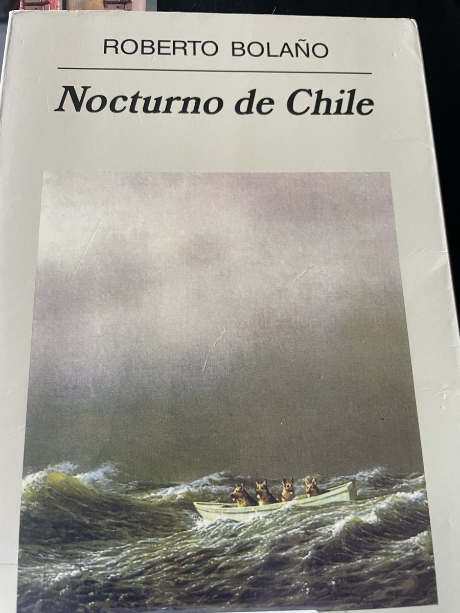 alvaro_70AG's tweet image. Terminada de leer me parece una novela extraordinaria, con unas metáforas geniales (de un poder visual y con un trasfondo de pensamiento extraordinarios) y con una crítica demoledora a la literatura pasiva que no actúa o se compromete cuando debería hacerlo.