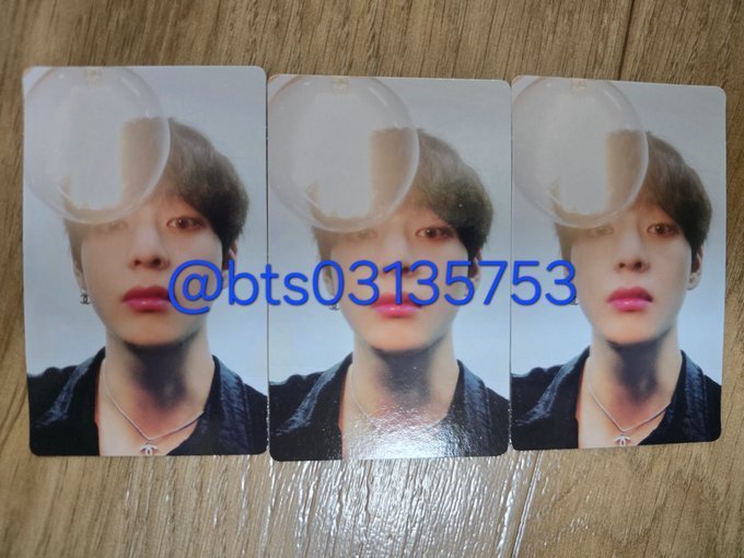 방탄소년단  BTS

태형 스픽콘 dvd 포토카드 각15000
BTS speak yourself the final dvd
 taehyung photo card each 15000won

open.kakao.com/o/sWIb5cM 

#bts #photocard #rm #jin #suga #jhope #jimin #taehyung #jungkook #맵더솔 #스픽콘 #소우주 #유럽블레 #화온스 #wts #wtt #wtb #sys