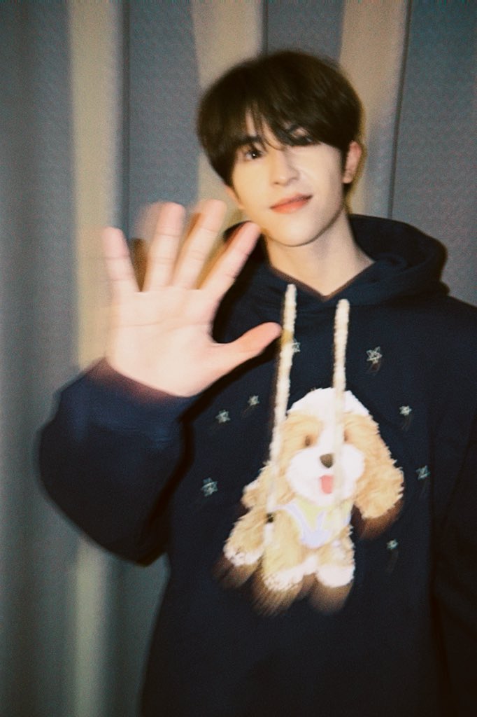 give me five 🤚🏻