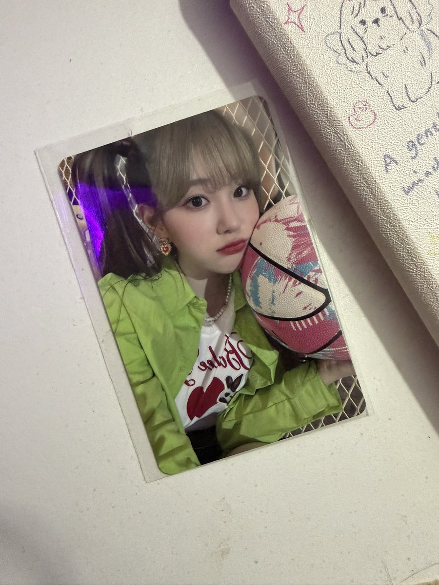 yeripuff's tweet photo. 🌼 #puffsells

Kep1er Chaehyun FLY UP PC
— ₱300 (₱280 payo)
— 3 days res
— from mercari 

🏷️ wts lfb ph kep1er kepi kch wing wing fly up album photocard pc standard version https://t.co/b47DKjfLKE