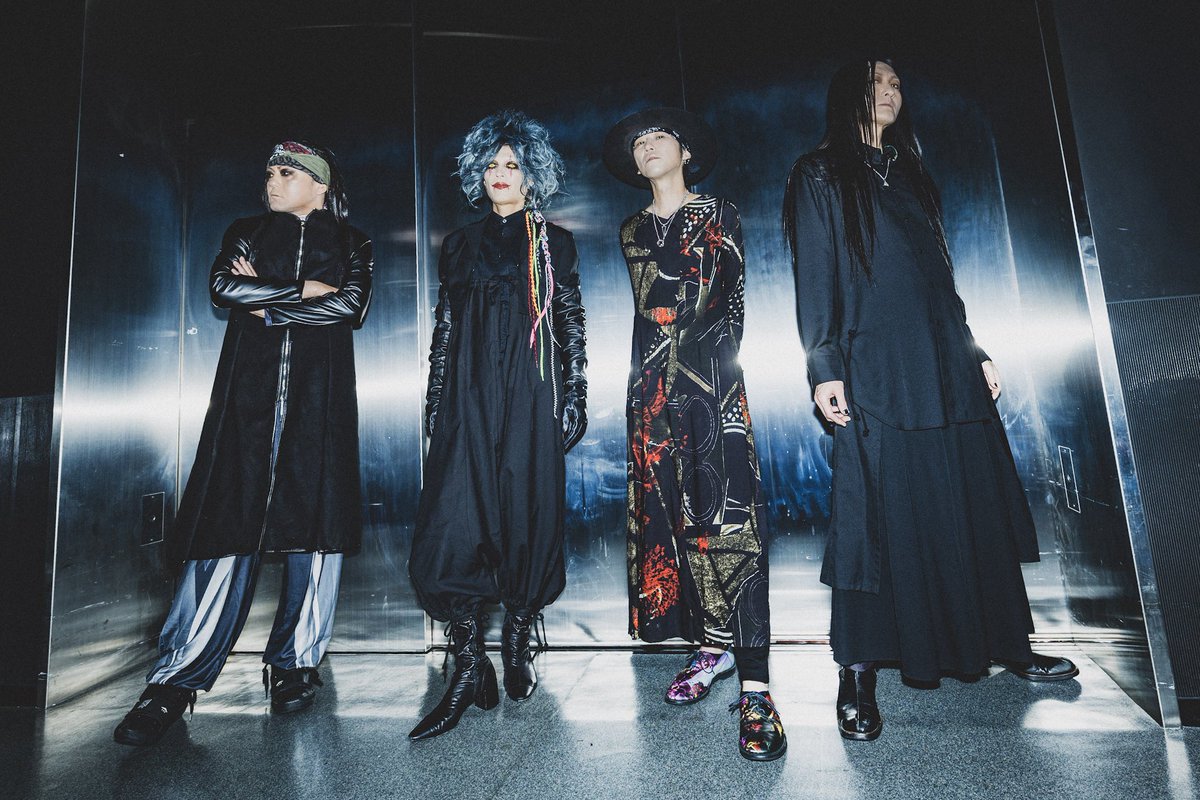 眞呼 (@maco_nightlight) / Posts / X