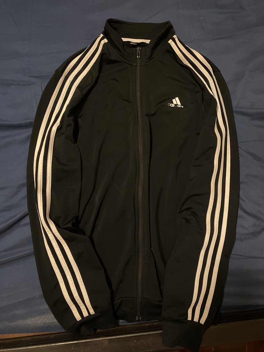 24hr__r's tweet photo. ส่งต่อadidas sizeL (อก40ยาว28)
แท้100% สแกนqrขึ้น
ตำหนิโลโก้หลุดเพราะซักเครื่อง🥹

ส่งต่อ450 รวมส่ง

#ส่งต่อadidas #ส่งต่อเสื้อผ้า #ส่งต่อเสื้อadidas #ส่งต่อเสื้อแขนยาว #เสื้อกันหนาว #ส่งต่อnike #adidasมือสอง #เสิ้อadidas https://t.co/QTQLFlsNZv