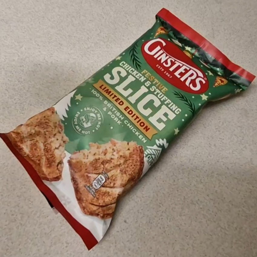Ginsters have brought us a slice wish festive flavours, lets dive through the crust and try the chicken and stuffing inside.
Asda £1.42
youtu.be/l36-BtlxJzQ
#GinstersFestiveChickenAndStuffingSlice #Chicken #Stuffing #Slice #Review