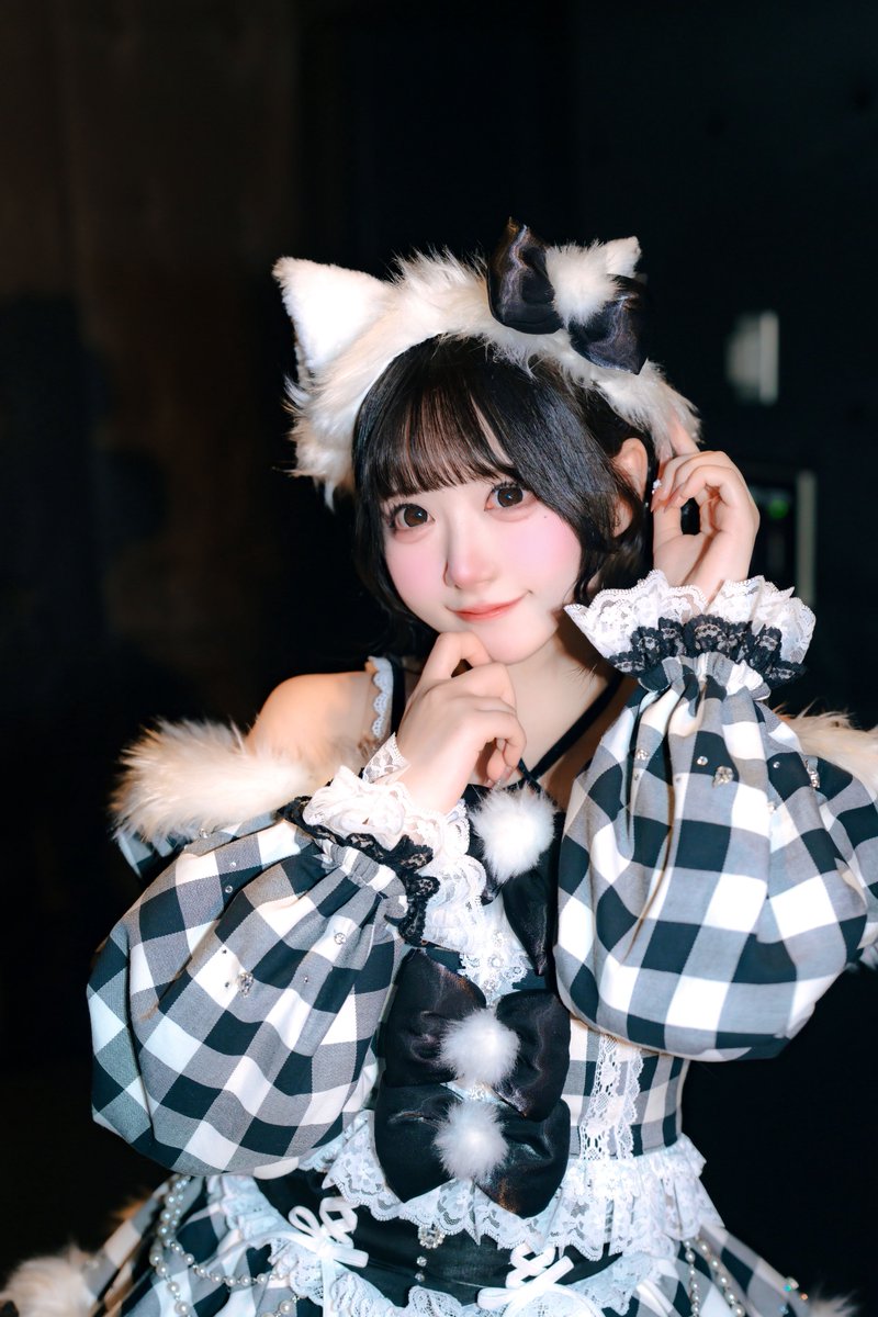 夜光性アミューズ 水萌しゅる サイン入り デカ旗 よるあみくじ ガラポン 夜光性アミューズ 水萌しゅる サイン入り デカ旗 よるあみくじ ガラポン 水