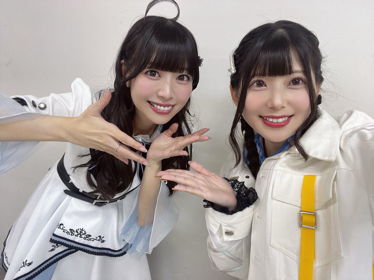 桑山千雪役 芝崎典子さん🤍 薄井友里ちゃんとのツーショットを眺めてい