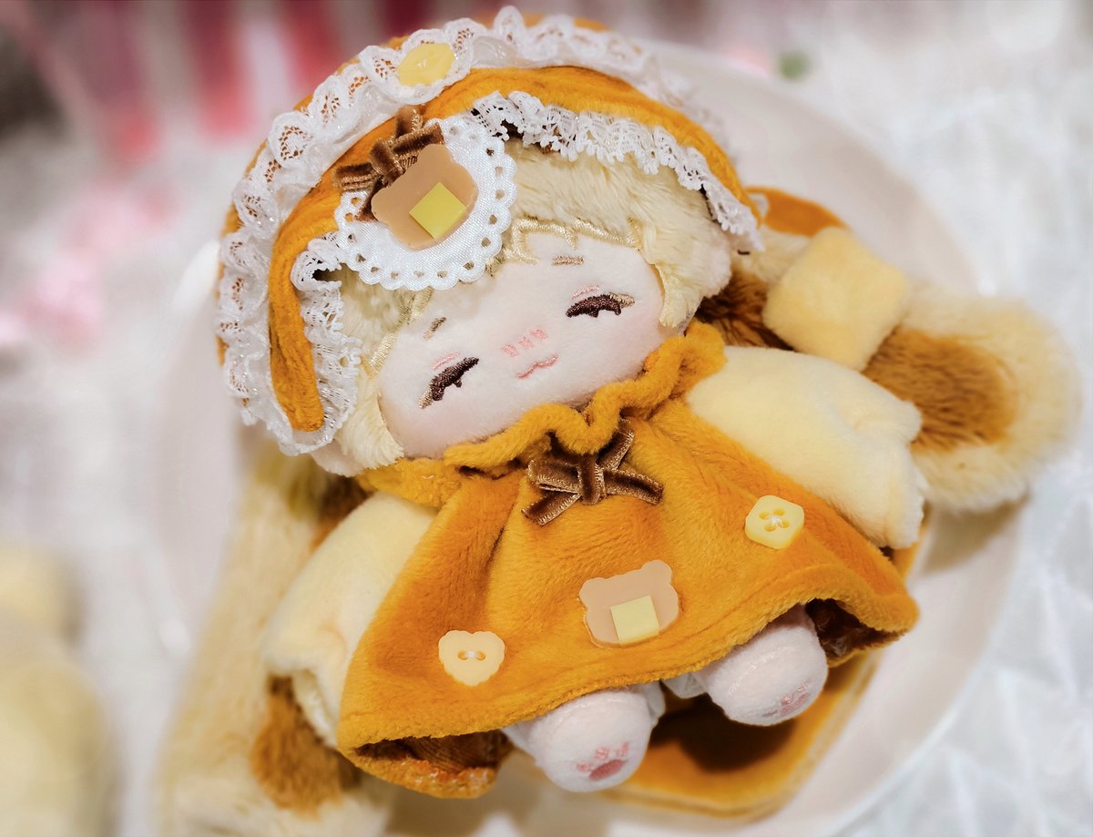 체리레시피 옷도 시착해봤어요
🥞팬케이크 솜 + 🥞팬케이크 옷 
= 귀여움 2배💛🤎

#뜌라기_솜솜 #무속성_냐무