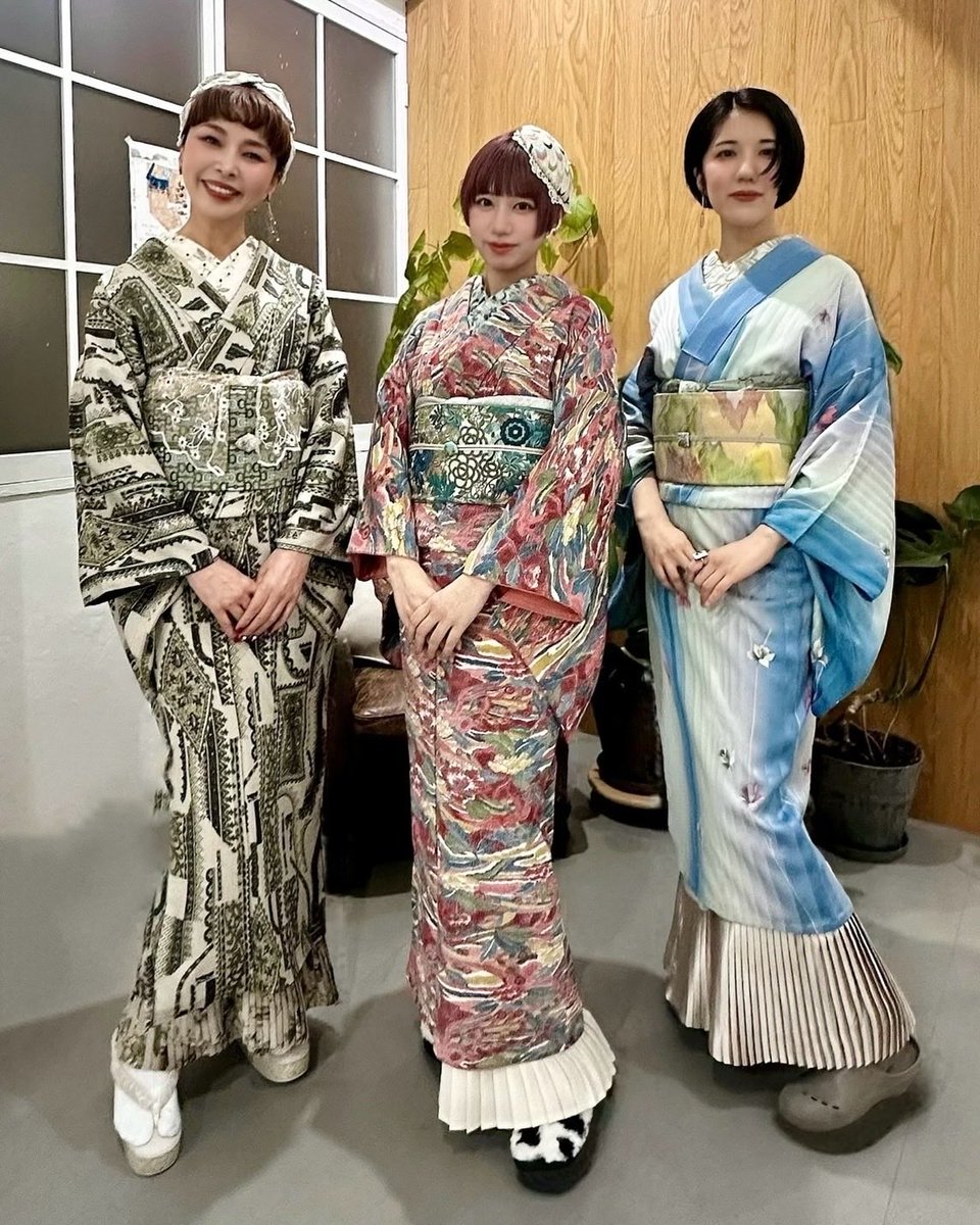 JudyJudy【新品未使用＋匿名発送】homsue　クノッシュ,ホムシュ homsue◇ホムシュ キモノポルテ12/19〜 (@homsue_hem) / Posts / X