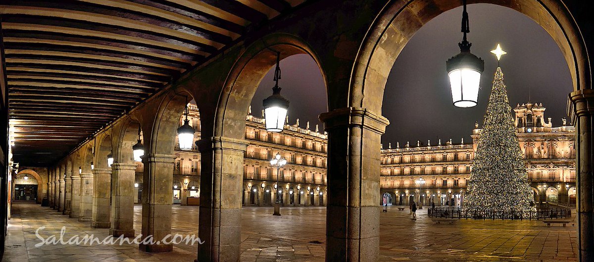 Feliz #Navidad 2025 #PlazaMayor #Salamanca #Foto #Fotografía #Photo #Photography salamanca.com/fotografias-de…
