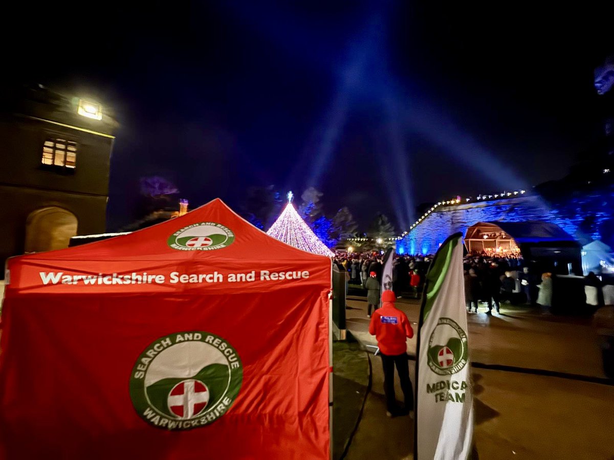 🎄 Warwickshire Search and Rescue was proud to provide medical cover for up to 4,000 people at the Warwick Castle Carol Concert.

Our volunteers were on hand to help keep everyone safe while enjoying a fantastic festive event. 💙

#WarwickshireSearchAndRescue #EventMedicalCover