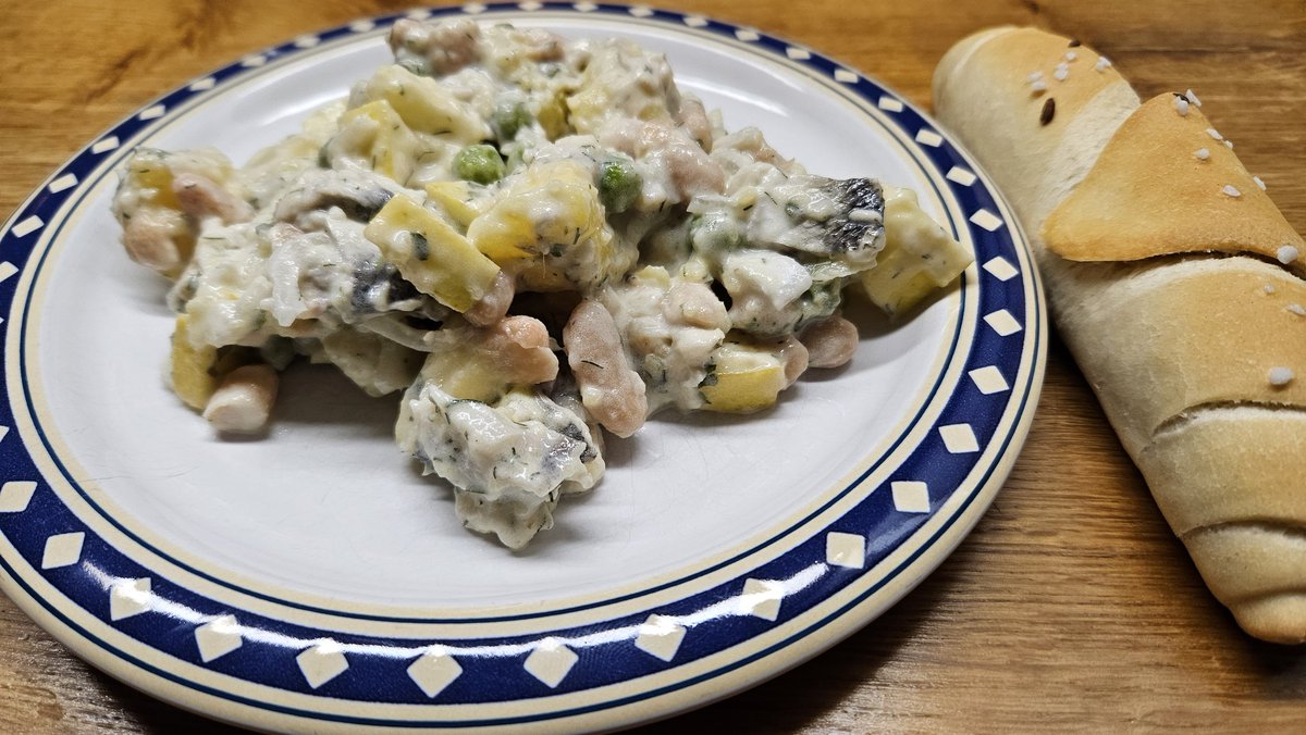 60 Tage lang ist noch Fasching, am Aschermittwoch wird oft traditionell Heringschmaus gegessen, das ist noch ein weiter Weg, warum warten? Mahlzeit 😋